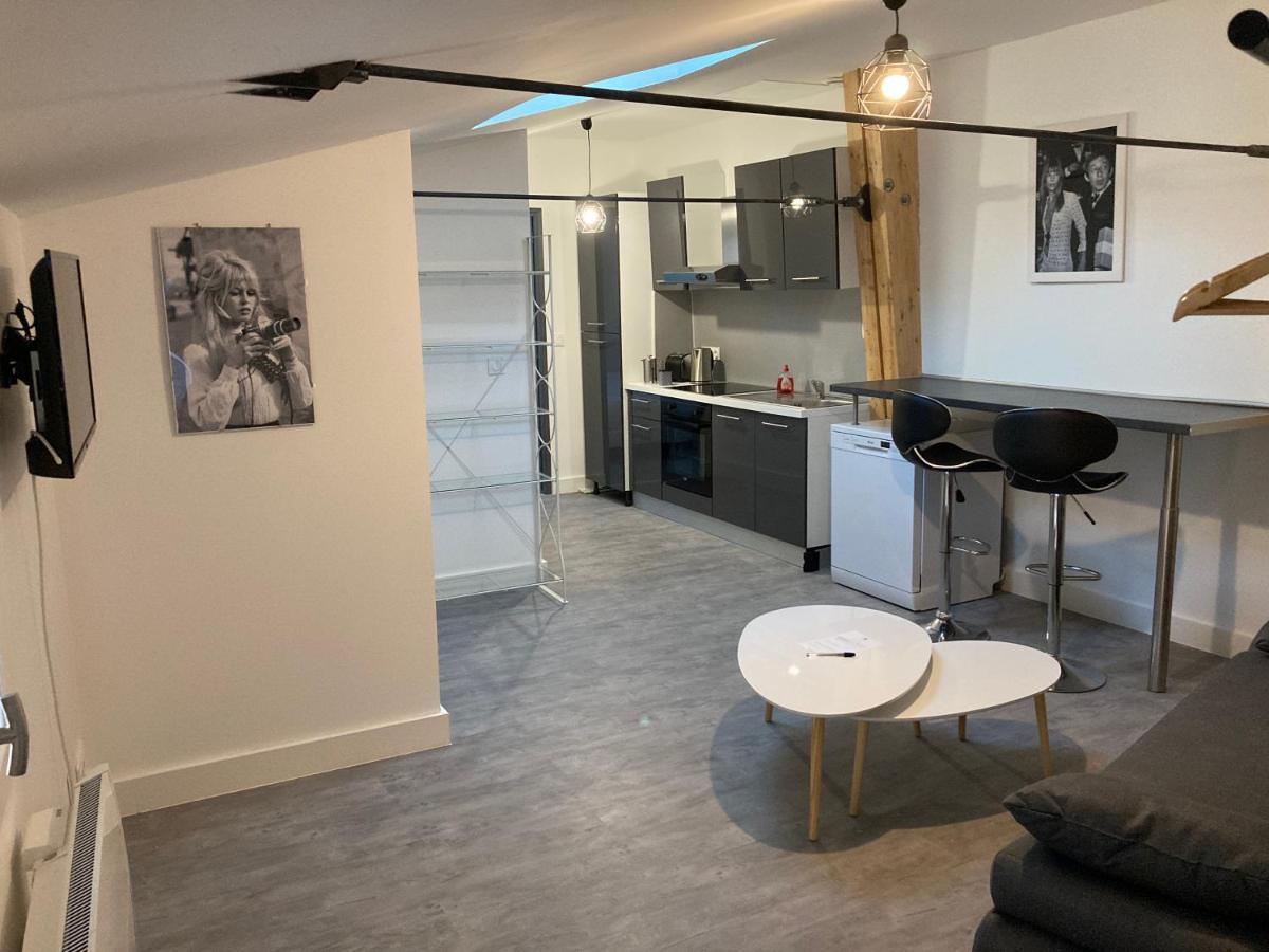 Le celebrity Apartment Agen Exterior foto